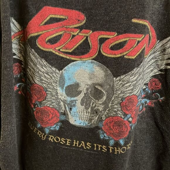 Torrid Poison Band Every Rose Has It’s Thorn Graphic Cold Shoulder Sweatshirt - Picture 9 of 14